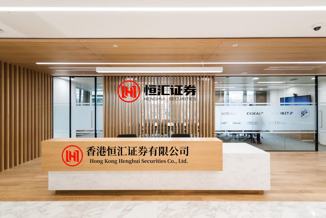 009配资 美伊继续停火5天？特朗普亲自辟谣，伊朗革命卫队保持最高戒备 就在美伊